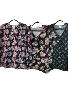 Scrubstar Womens Scrub Tops Lot Of 3 Printed Short Sleeve V-Neck Cotton Blend Si